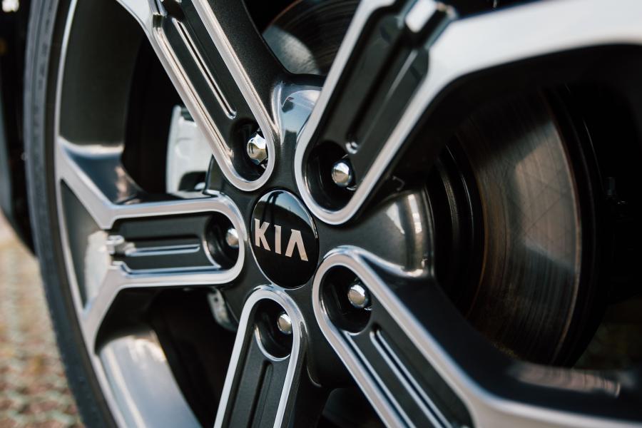 Колеса Kia XCeed First Edition 2019 года  (UK) (фото 44 из 103)